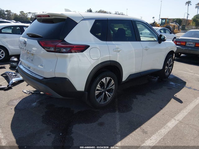 JN8BT3BA0PW410624 Nissan Rogue Sv Fwd
