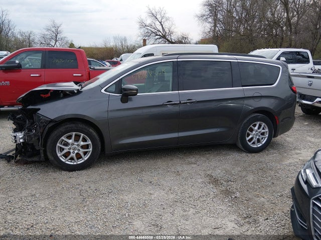 2022 Chrysler Pacifica Touring L მანქანა იყიდება აუქციონზე, vin: 2C4RC1BG8NR141992, აუქციონის ნომერი: 44668508