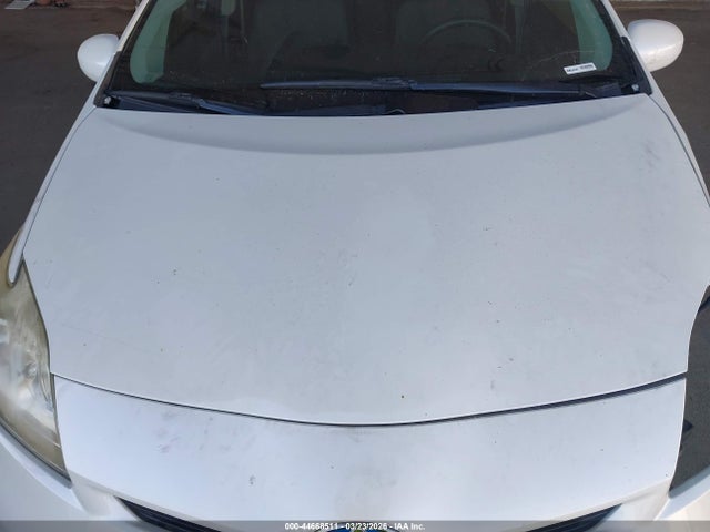 JTDKN3DU6E1827799 Toyota Prius Four