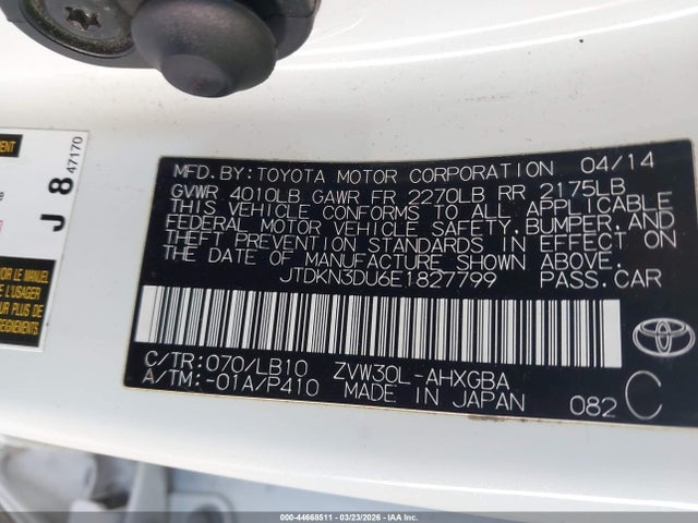 JTDKN3DU6E1827799 Toyota Prius Four