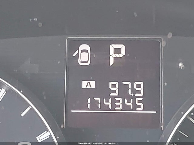 2011 Subaru Outback 3.6r Limited მანქანა იყიდება აუქციონზე, vin: 4S4BRDKC0B2445452, აუქციონის ნომერი: 44668537