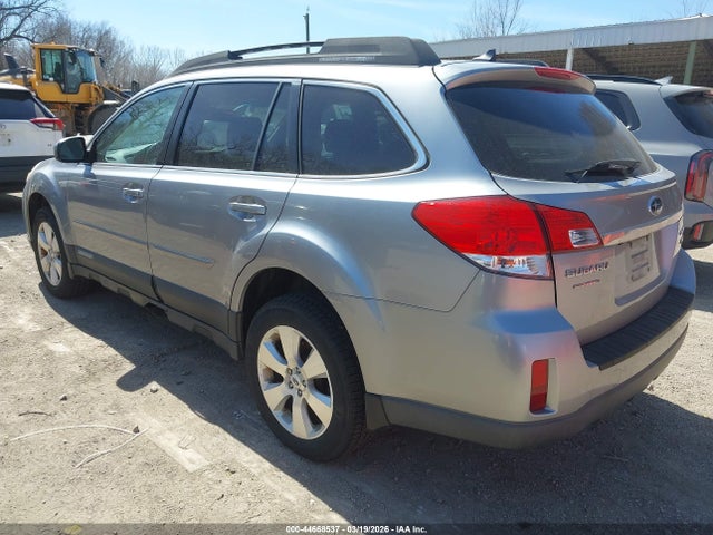 2011 Subaru Outback 3.6r Limited მანქანა იყიდება აუქციონზე, vin: 4S4BRDKC0B2445452, აუქციონის ნომერი: 44668537