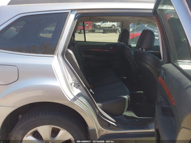 2011 Subaru Outback 3.6r Limited მანქანა იყიდება აუქციონზე, vin: 4S4BRDKC0B2445452, აუქციონის ნომერი: 44668537