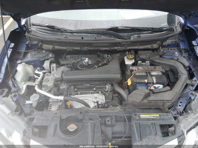 JN8AT2MV6HW020540 Nissan Rogue Sl