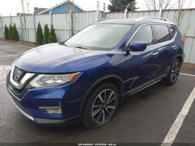 JN8AT2MV6HW020540 Nissan Rogue Sl