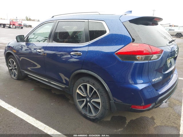 JN8AT2MV6HW020540 Nissan Rogue Sl