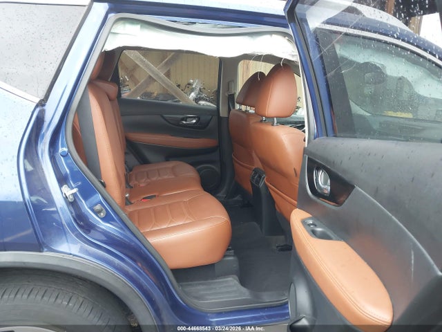 JN8AT2MV6HW020540 Nissan Rogue Sl