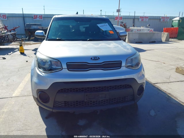 Продажа на аукционе авто 2017 Kia Soul !, vin: KNDJN2A20H7484580, номер лота: 44668547