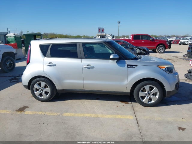 Продажа на аукционе авто 2017 Kia Soul !, vin: KNDJN2A20H7484580, номер лота: 44668547