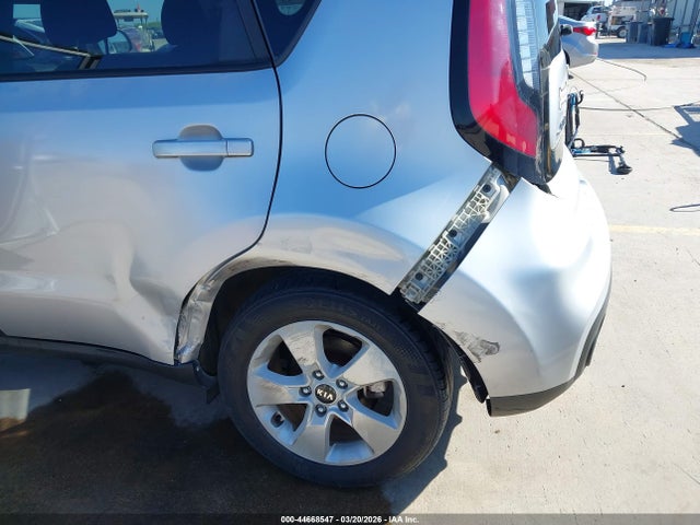 Продажа на аукционе авто 2017 Kia Soul !, vin: KNDJN2A20H7484580, номер лота: 44668547