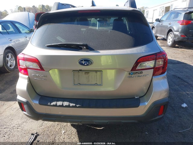 Продажа на аукционе авто 2018 Subaru Outback 2.5i Premium, vin: 4S4BSAFC5J3318721, номер лота: 44668555