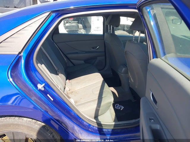 44668563 :رقم المزاد ، KMHLM4AG0PU484805 vin ، 2023 Hyundai Elantra Sel مزاد بيع