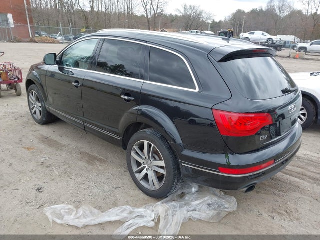 2015 AUDI Q7 WA1LGAFE7FD025023 Photo 2