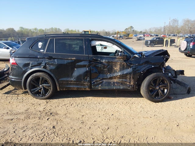 Aukcja sprzedaży 2024 Volkswagen Tiguan 2.0t Se R-line Black, vin: 3VVCB7AX0RM201162, numer aukcji: 44668615