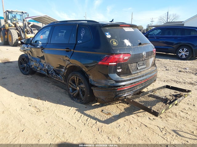 Aukcja sprzedaży 2024 Volkswagen Tiguan 2.0t Se R-line Black, vin: 3VVCB7AX0RM201162, numer aukcji: 44668615