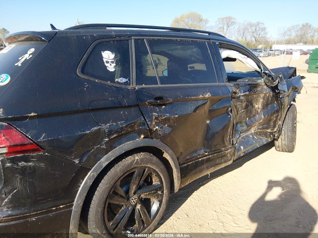Aukcja sprzedaży 2024 Volkswagen Tiguan 2.0t Se R-line Black, vin: 3VVCB7AX0RM201162, numer aukcji: 44668615