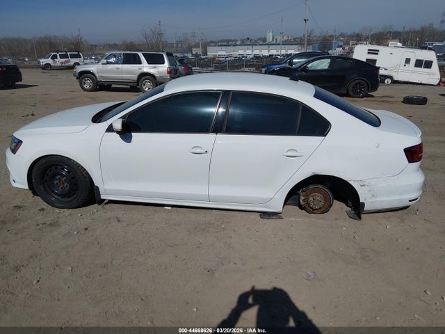 3VWD17AJ1FM336886 Volkswagen Jetta 1.8t Sport