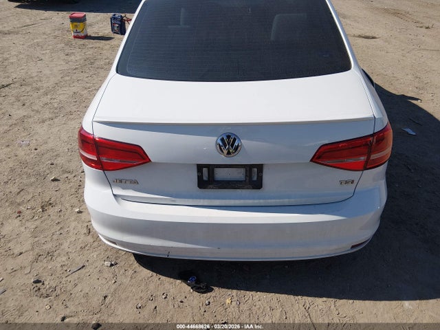 3VWD17AJ1FM336886 Volkswagen Jetta 1.8t Sport