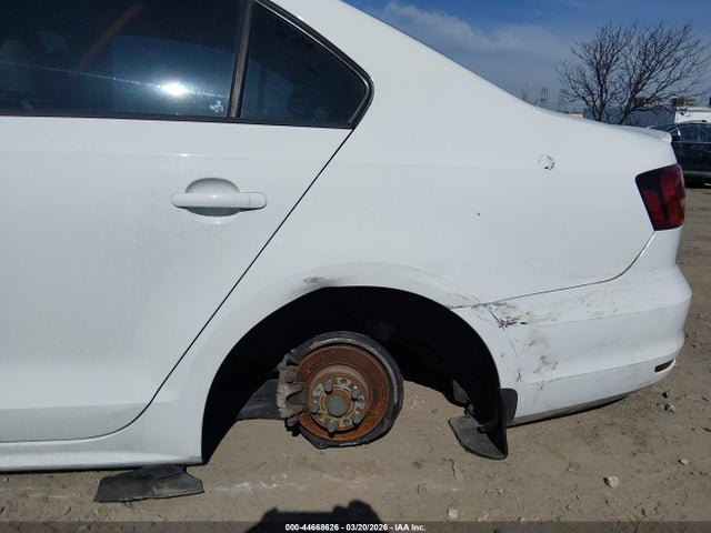 3VWD17AJ1FM336886 Volkswagen Jetta 1.8t Sport