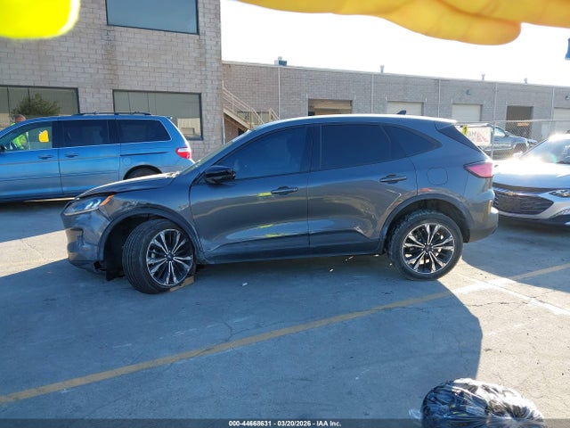 1FMCU0G6XMUA46800 Ford ESCAPE SE