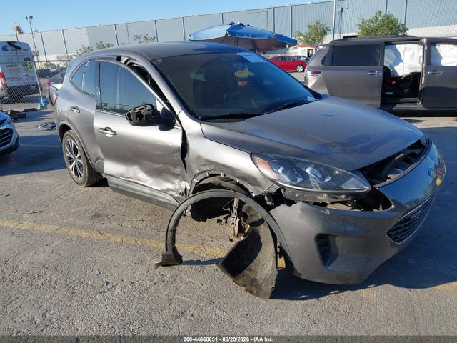 1FMCU0G6XMUA46800 Ford ESCAPE SE
