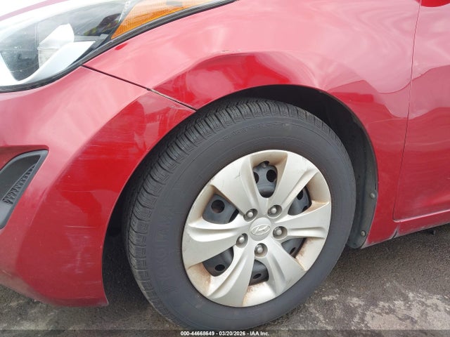 Продаж на аукціоні авто 2016 Hyundai Elantra Se, vin: 5NPDH4AEXGH695743, номер лоту: 44668649