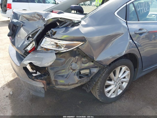 Aukcja sprzedaży 2011 Mazda Mazda6 I Touring, vin: 1YVHZ8CH2B5M01008, numer aukcji: 44668657