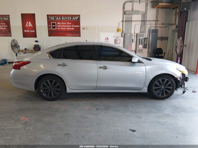 Продаж на аукціоні авто 2017 Nissan Altima 2.5 Sl, vin: 1N4AL3AP5HC212904, номер лоту: 44668669