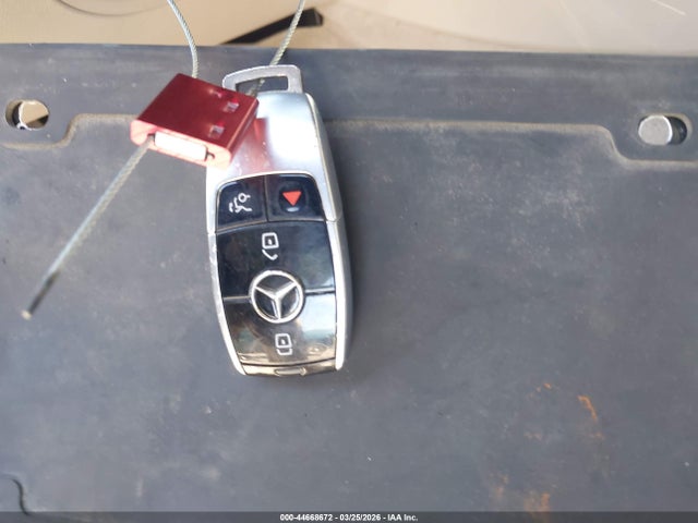 2017 MERCEDES-BENZ E 300 WDDZF4JB9HA245131 Photo 10