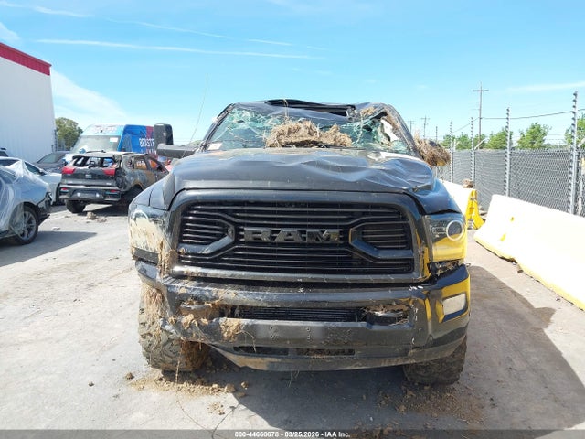 3C63R3EL5JG374602 RAM 3500 Laramie 4x4 6&#039;4 Box