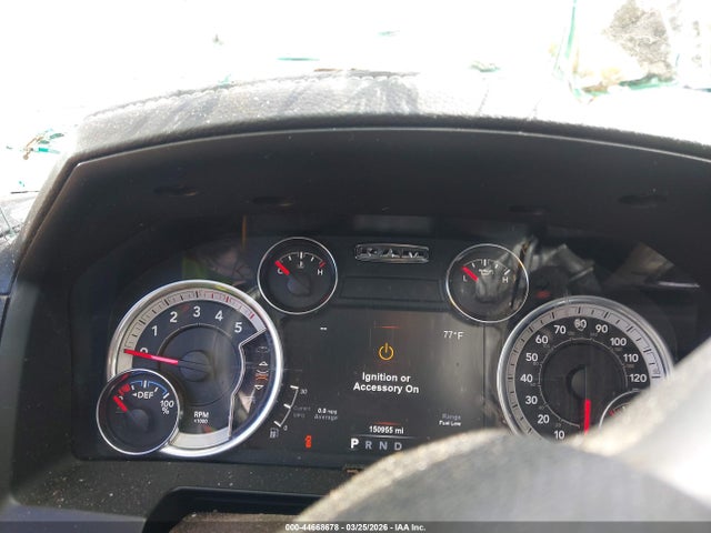 3C63R3EL5JG374602 RAM 3500 Laramie 4x4 6&#039;4 Box