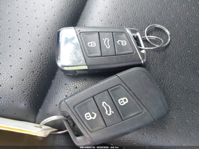 44668725 :رقم المزاد ، 1V2LP2CA3PC556237 vin ، 2023 Volkswagen Atlas 2.0t Se مزاد بيع