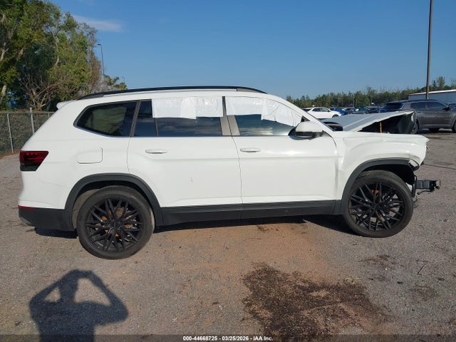 44668725 :رقم المزاد ، 1V2LP2CA3PC556237 vin ، 2023 Volkswagen Atlas 2.0t Se مزاد بيع