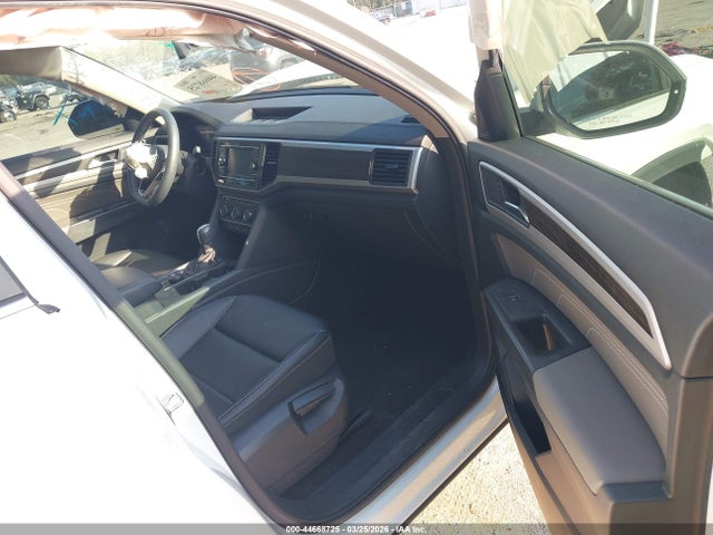 44668725 :رقم المزاد ، 1V2LP2CA3PC556237 vin ، 2023 Volkswagen Atlas 2.0t Se مزاد بيع