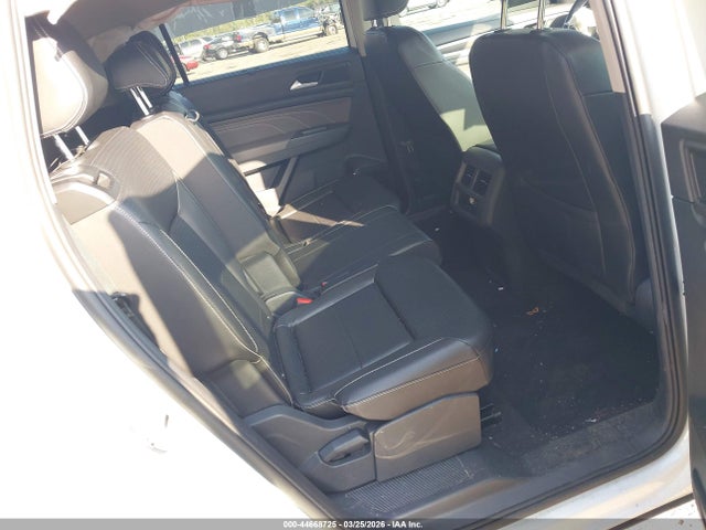 44668725 :رقم المزاد ، 1V2LP2CA3PC556237 vin ، 2023 Volkswagen Atlas 2.0t Se مزاد بيع