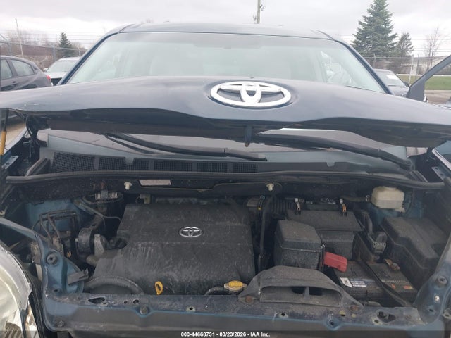 44668731 :رقم المزاد ، 5TDKK3DCXCS242014 vin ، 2012 Toyota Sienna Le V6 8 Passenger مزاد بيع