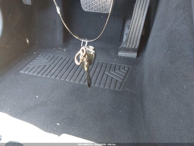 2014 MERCEDES-BENZ E 350 WDDHF5KB6EA854396 Photo 10