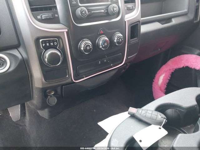 1C6RR6KG3FS605029 RAM 1500 Express