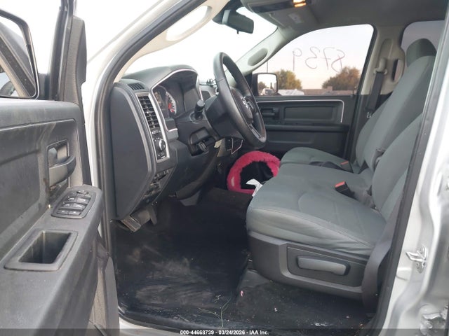 1C6RR6KG3FS605029 RAM 1500 Express