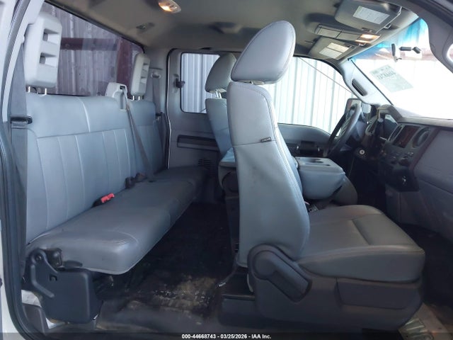 Ford F-350 Xl 2014 1FT8X3AT3EEA97665 Image 8