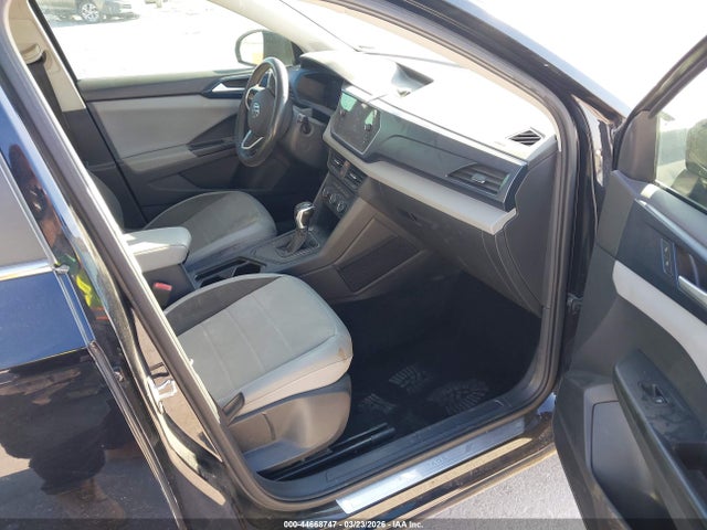 2022 Volkswagen Taos 1.5t Se მანქანა იყიდება აუქციონზე, vin: 3VVRX7B28NM095763, აუქციონის ნომერი: 44668747