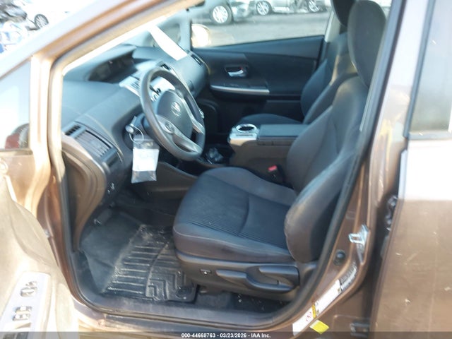 2015 TOYOTA PRIUS V JTDZN3EUXFJ028185 Photo 4
