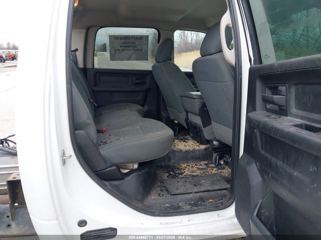 Продаж на аукціоні авто 2018 Ram 3500 Tradesman  4x4 8' Box, vin: 3C63RRGL6JG373023, номер лоту: 44668771
