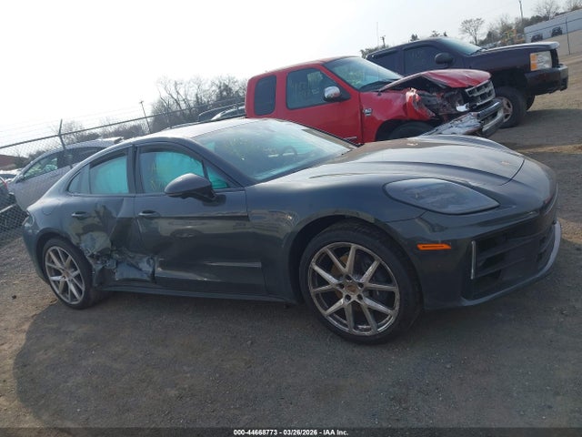 WP0AA2YA7TL001384 Porsche PANAMERA 4