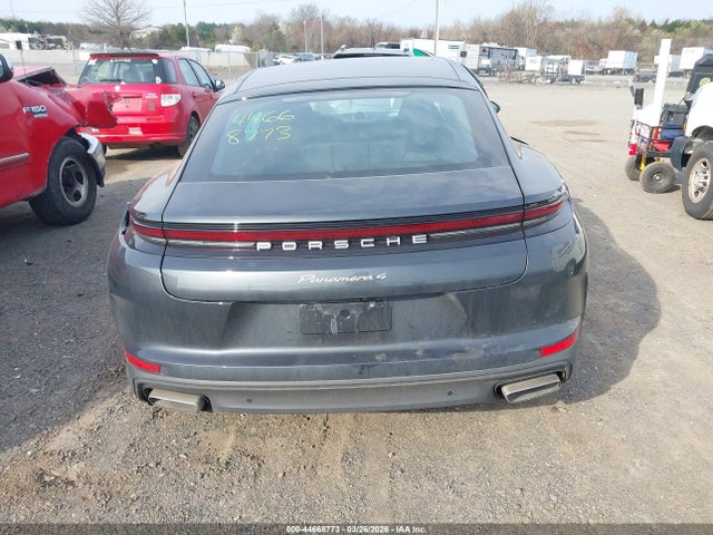 WP0AA2YA7TL001384 Porsche PANAMERA 4