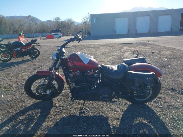 Harley-Davidson FXBB 2019 1HD1YJJ17KC014357 Image 12