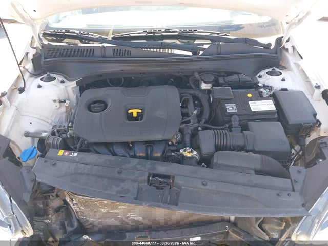 44668777 :رقم المزاد ، 3KPF24ADXLE158919 vin ، 2020 Kia Forte Fe مزاد بيع