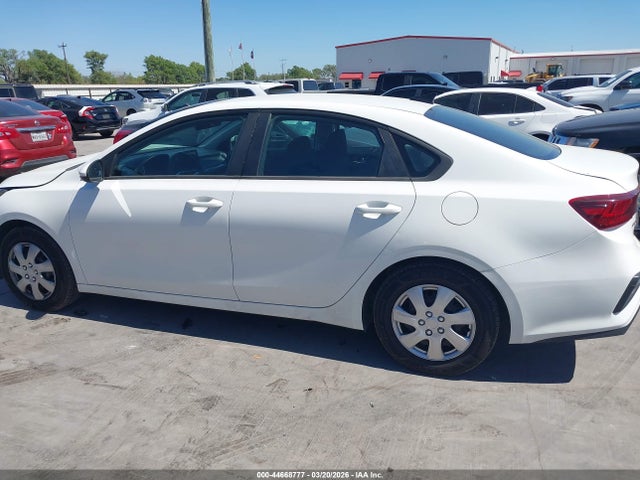 44668777 :رقم المزاد ، 3KPF24ADXLE158919 vin ، 2020 Kia Forte Fe مزاد بيع