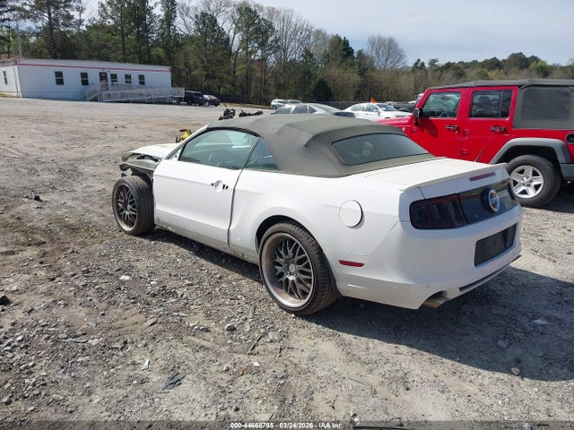 2013 FORD MUSTANG 1ZVBP8FF1D5213740 Photo 2