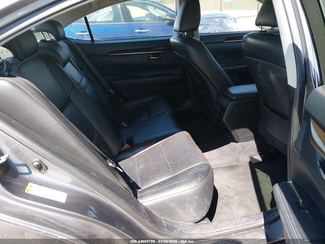 44668799 :رقم المزاد ، JTHBK1GGXE2118191 vin ، 2014 Lexus Es 350 مزاد بيع